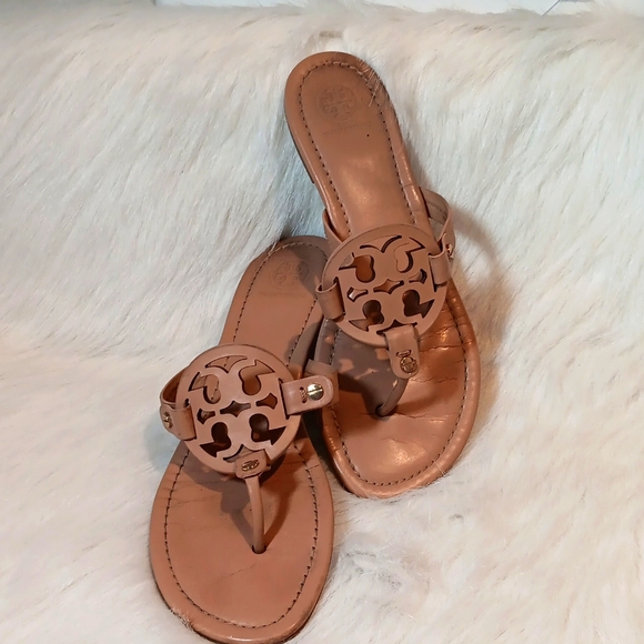 Tory Burch Miller Leather Flat Sandals  Sz 8.5 - Picture 3 of 9